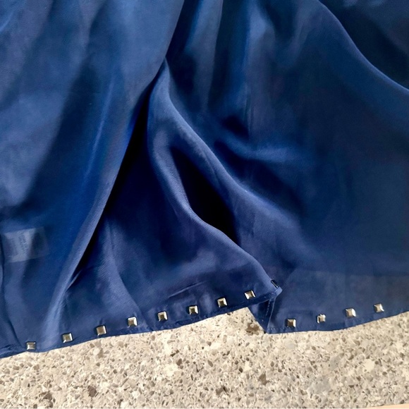 Tie-Dye Blue Sheer Oversized Blouse with Studded Accents - Size S ⭐✨ - Picture 7 of 12